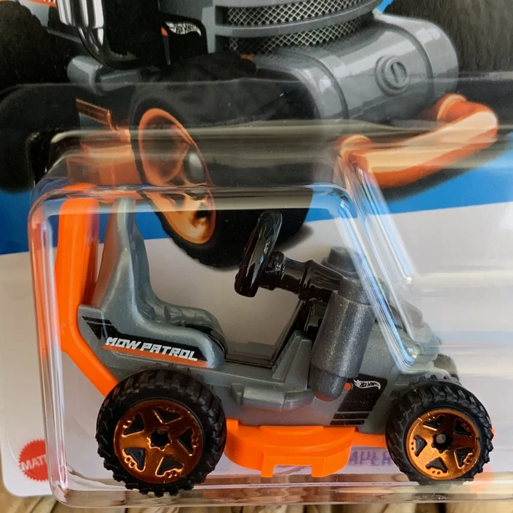 Hot Wheels Grass Chomper Mow Patrol Lawn Mower Hotwheels Lets Race 2024 Netflix